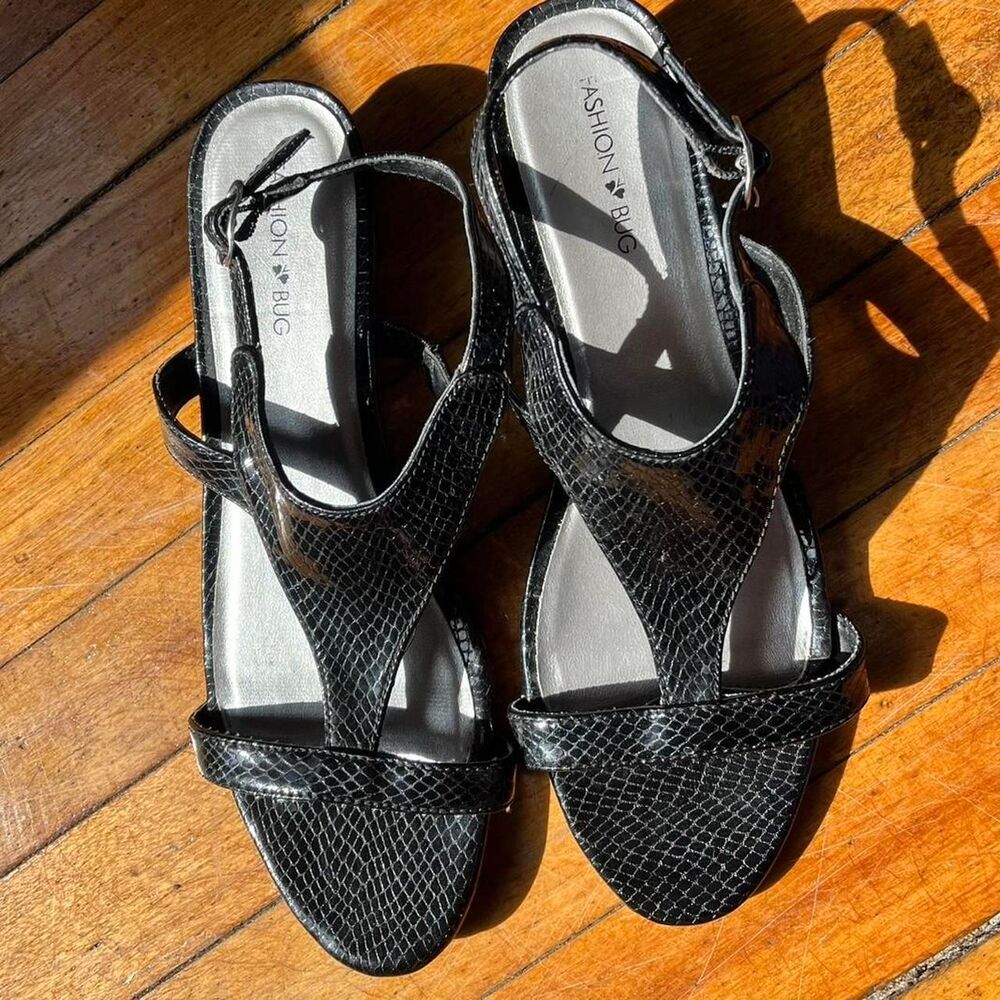 Fashion Bug Sandals Women's 10 Black Y2K